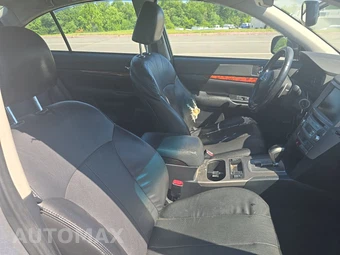 2012 Subaru Legacy 2.5i Limited – miniatura 8