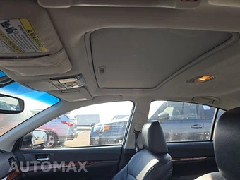2012 Subaru Legacy 2.5i Limited – miniatura 18