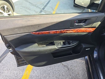 2012 Subaru Legacy 2.5i Limited – miniatura 9