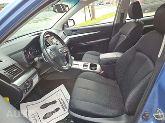 2012 Subaru Legacy 2.5i Premium – miniatura 6
