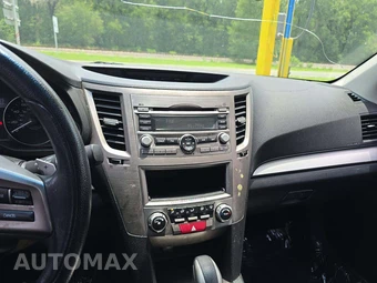 2012 Subaru Outback 2.5i – miniatura 10