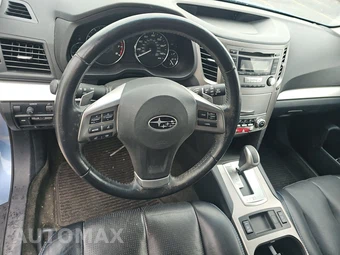 2012 Subaru Outback 2.5i Premium – miniatura 10