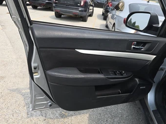 2012 Subaru Outback 2.5i Premium - miniatura 15