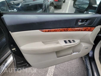 2012 Subaru Outback 3.6R Limited – miniatura 9