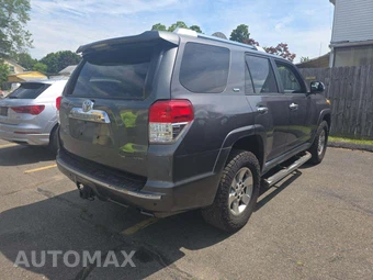 2012 Toyota 4Runner SR5 – miniatura 3