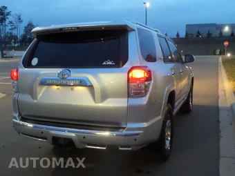2012 Toyota 4Runner SR5 - miniatura 10