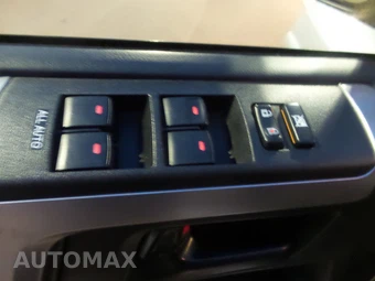 2012 Toyota 4Runner SR5 - miniatura 44