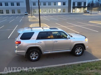 2012 Toyota 4Runner SR5 - miniatura 7