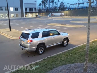 2012 Toyota 4Runner SR5 - miniatura 8