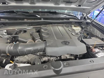 2012 Toyota 4Runner SR5 – miniatura 18