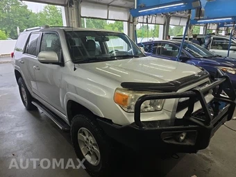2012 Toyota 4Runner SR5 – miniatura 3