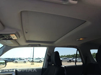 2012 Toyota 4Runner SR5 – miniatura 17