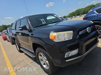 2012 Toyota 4Runner SR5 – miniatura 3