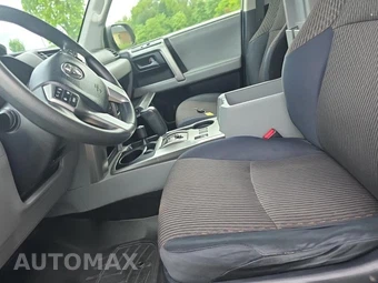 2012 Toyota 4Runner SR5 – miniatura 13