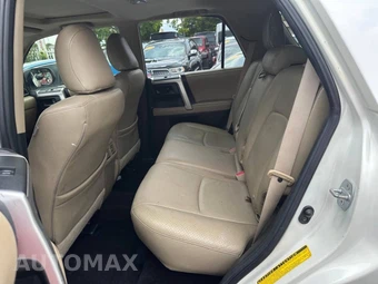 2012 Toyota 4Runner SR5 - miniatura 10