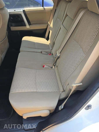 2012 Toyota 4Runner SR5 - miniatura 13