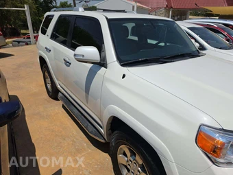 2012 Toyota 4Runner SR5 - miniatura 4