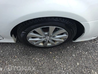 2012 Toyota Avalon Limited - miniatura 9