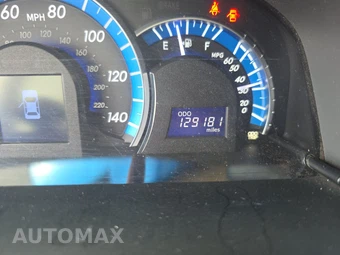 2012 Toyota Camry Hybrid LE - miniatura 12