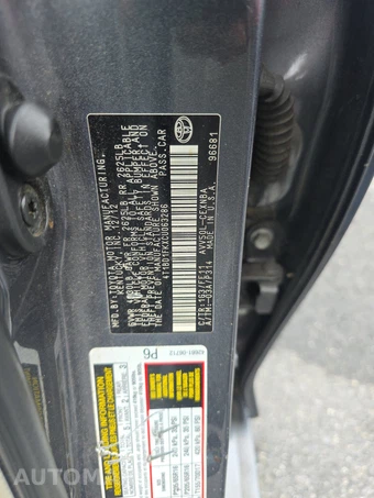 2012 Toyota Camry Hybrid LE – miniatura 14