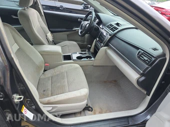 2012 Toyota Camry Hybrid LE – miniatura 8