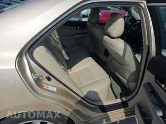 2012 Toyota Camry Hybrid XLE – miniatura 16