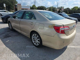 2012 Toyota Camry Hybrid XLE – miniatura 2