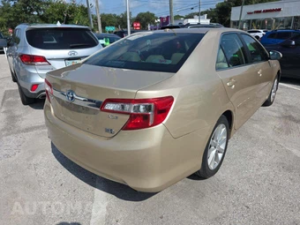 2012 Toyota Camry Hybrid XLE – miniatura 3
