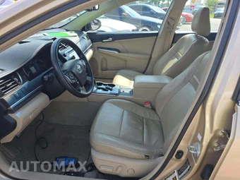 2012 Toyota Camry Hybrid XLE – miniatura 6