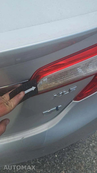 2012 Toyota Camry Hybrid XLE - miniatura 35
