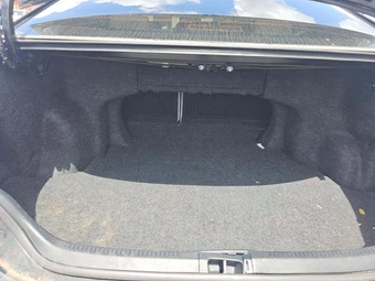 2012 Toyota Camry LE – miniatura 11