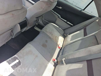 2012 Toyota Camry LE – miniatura 19