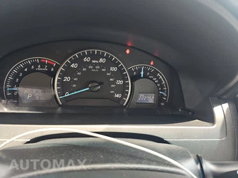 2012 Toyota Camry LE – miniatura 12