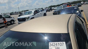 2012 Toyota Camry LE – miniatura 21