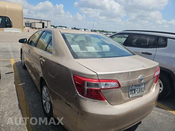 2012 Toyota Camry LE – miniatura 6