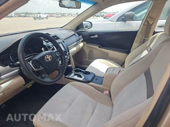 2012 Toyota Camry LE – miniatura 7