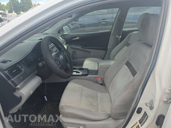 2012 Toyota Camry LE – miniatura 13