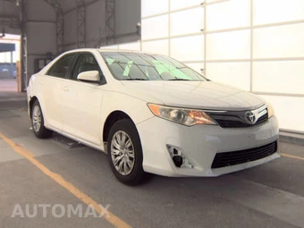 2012 Toyota Camry LE – miniatura 4