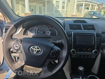 2012 Toyota Camry LE - miniatura 14