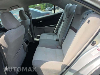 2012 Toyota Camry LE – miniatura 13