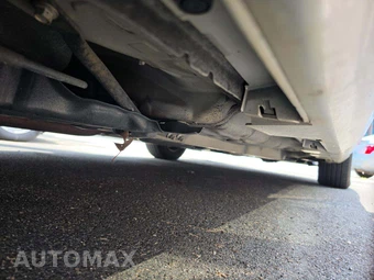 2012 Toyota Camry LE – miniatura 17