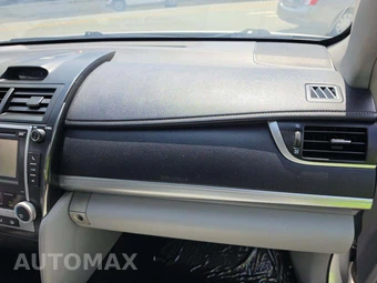 2012 Toyota Camry LE – miniatura 19