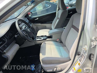 2012 Toyota Camry LE – miniatura 6