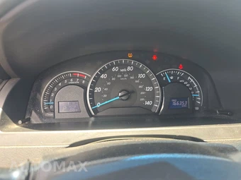 2012 Toyota Camry LE - miniatura 12
