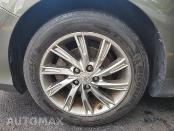 2012 Toyota Camry LE - miniatura 25