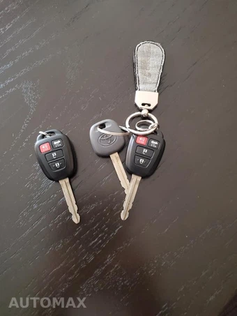 2012 Toyota Camry LE - miniatura 27