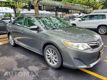 2012 Toyota Camry LE - miniatura 5