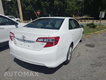2012 Toyota Camry LE – miniatura 3
