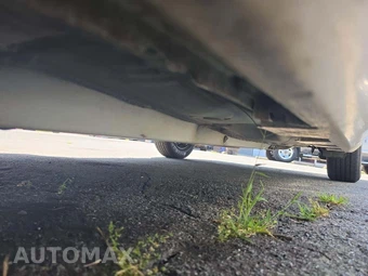 2012 Toyota Camry LE – miniatura 7