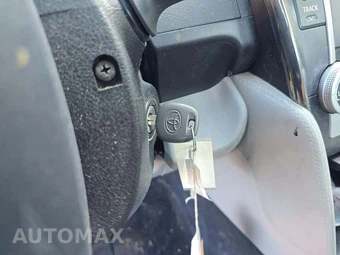 2012 Toyota Camry LE – miniatura 8